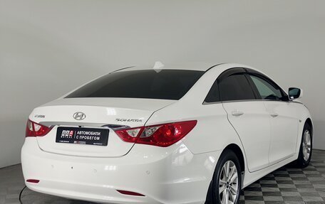 Hyundai Sonata VI, 2011 год, 1 379 000 рублей, 5 фотография