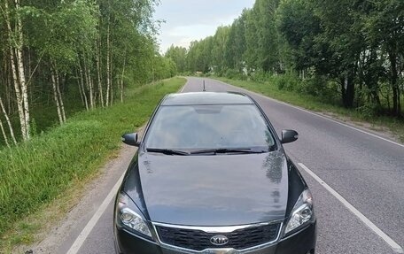 KIA cee'd I рестайлинг, 2010 год, 1 300 000 рублей, 1 фотография