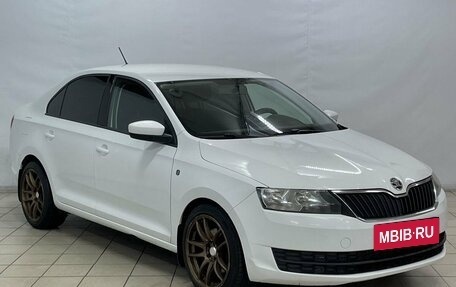 Skoda Rapid I, 2014 год, 1 089 900 рублей, 2 фотография