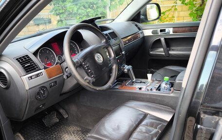 Volkswagen Touareg III, 2007 год, 1 000 000 рублей, 6 фотография