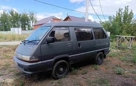 Toyota Town Ace III, 1989 год, 250 000 рублей, 3 фотография