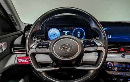 Hyundai Elantra, 2020 год, 2 350 000 рублей, 26 фотография