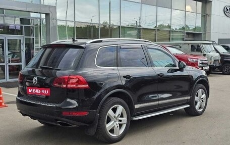 Volkswagen Touareg III, 2011 год, 2 250 000 рублей, 3 фотография