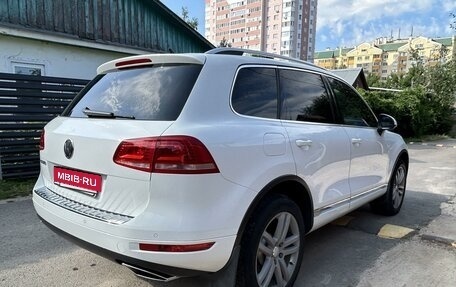 Volkswagen Touareg III, 2012 год, 2 700 000 рублей, 8 фотография