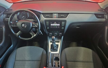 Skoda Octavia, 2015 год, 1 220 000 рублей, 9 фотография