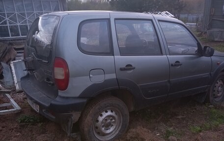 Chevrolet Niva I рестайлинг, 2006 год, 250 000 рублей, 4 фотография