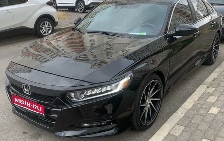 Honda Accord IX рестайлинг, 2018 год, 2 250 000 рублей, 1 фотография