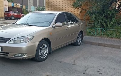 Toyota Camry V40, 2004 год, 700 000 рублей, 1 фотография