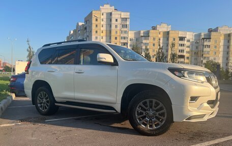 Toyota Land Cruiser Prado 150 рестайлинг 2, 2018 год, 5 500 000 рублей, 4 фотография