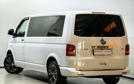 Volkswagen Caravelle T5, 2010 год, 1 325 000 рублей, 2 фотография