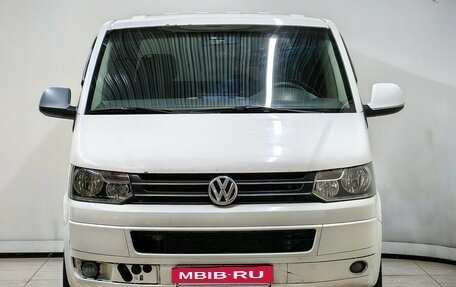 Volkswagen Caravelle T5, 2010 год, 1 325 000 рублей, 3 фотография