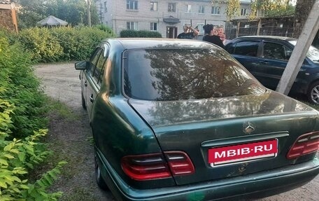 Mercedes-Benz E-Класс, 1998 год, 170 000 рублей, 8 фотография