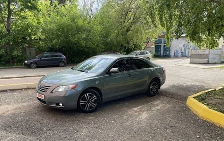 Toyota Camry, 2007 год, 889 000 рублей, 2 фотография