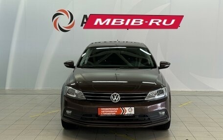 Volkswagen Jetta VI, 2017 год, 1 645 000 рублей, 2 фотография