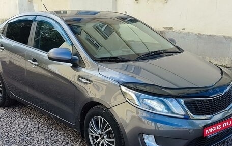 KIA Rio III рестайлинг, 2012 год, 800 000 рублей, 2 фотография