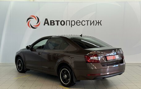 Skoda Octavia, 2017 год, 1 745 000 рублей, 6 фотография