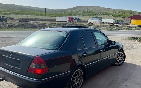 Mercedes-Benz C-Класс, 1995 год, 395 000 рублей, 2 фотография