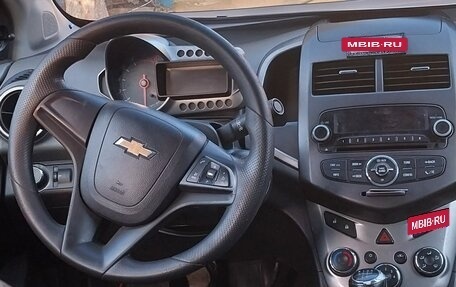 Chevrolet Aveo III, 2014 год, 760 000 рублей, 4 фотография