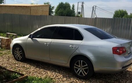 Volkswagen Jetta VI, 2005 год, 900 000 рублей, 5 фотография