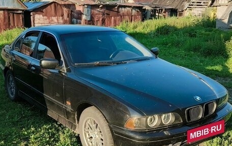 BMW 5 серия, 2002 год, 750 000 рублей, 3 фотография