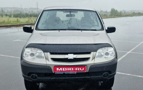 Chevrolet Niva I рестайлинг, 2013 год, 480 000 рублей, 1 фотография