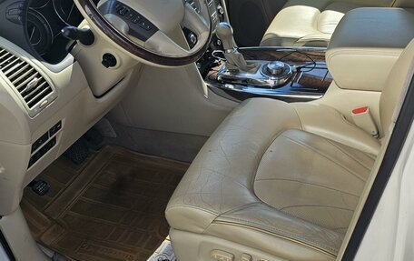 Infiniti QX56, 2011 год, 2 650 000 рублей, 6 фотография