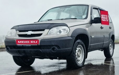 Chevrolet Niva I рестайлинг, 2013 год, 480 000 рублей, 3 фотография