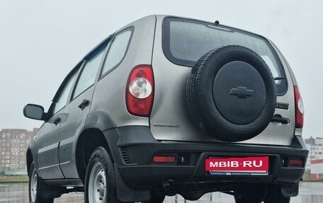 Chevrolet Niva I рестайлинг, 2013 год, 480 000 рублей, 6 фотография