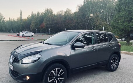 Nissan Qashqai, 2012 год, 1 299 000 рублей, 2 фотография