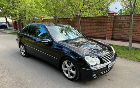 Mercedes-Benz C-Класс, 2006 год, 830 000 рублей, 4 фотография