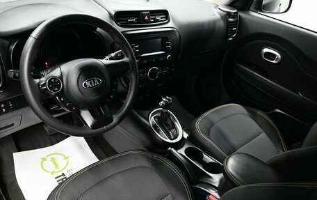 KIA Soul II рестайлинг, 2015 год, 1 625 000 рублей, 9 фотография