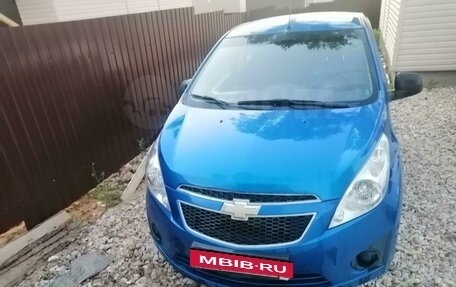 Chevrolet Spark III, 2011 год, 500 000 рублей, 1 фотография