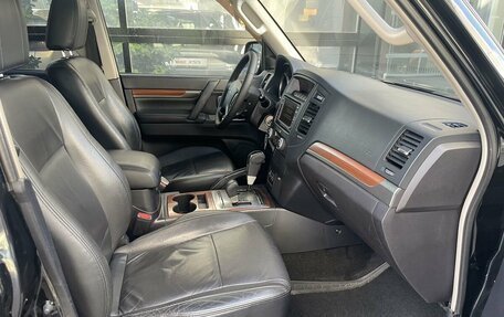 Mitsubishi Pajero IV, 2007 год, 1 397 000 рублей, 9 фотография