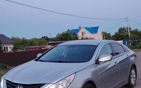 Hyundai Sonata VI, 2010 год, 970 000 рублей, 2 фотография