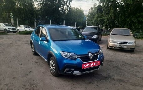 Renault Logan II, 2019 год, 1 099 000 рублей, 9 фотография