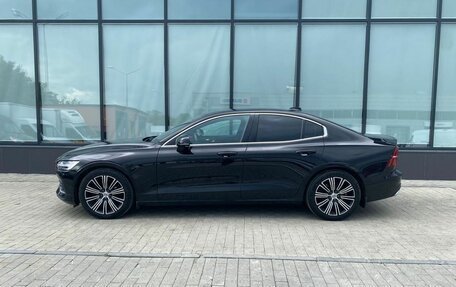 Volvo S60 III, 2021 год, 3 850 000 рублей, 2 фотография