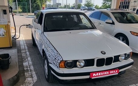 BMW 5 серия, 1988 год, 320 000 рублей, 3 фотография