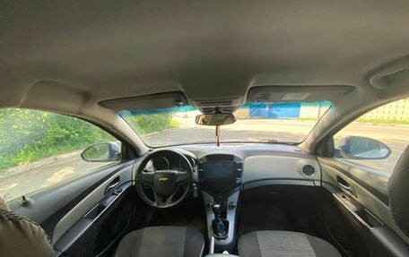 Chevrolet Cruze II, 2011 год, 620 000 рублей, 6 фотография