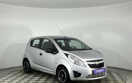 Chevrolet Spark III, 2011 год, 545 000 рублей, 3 фотография