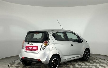 Chevrolet Spark III, 2011 год, 545 000 рублей, 5 фотография