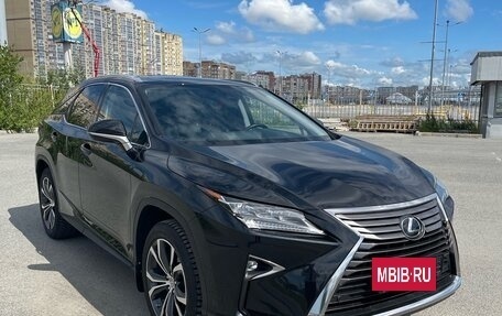 Lexus RX IV рестайлинг, 2017 год, 5 300 000 рублей, 3 фотография