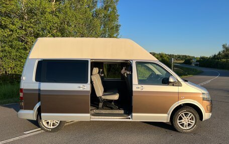 Volkswagen Caravelle T5, 2013 год, 2 100 000 рублей, 3 фотография