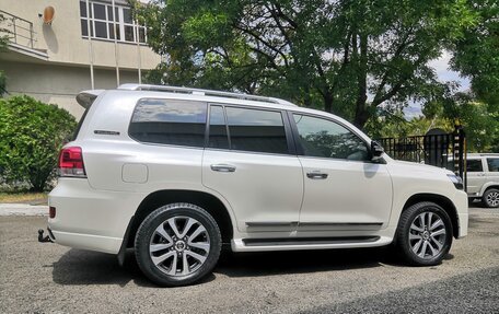 Toyota Land Cruiser 200, 2016 год, 7 500 000 рублей, 7 фотография