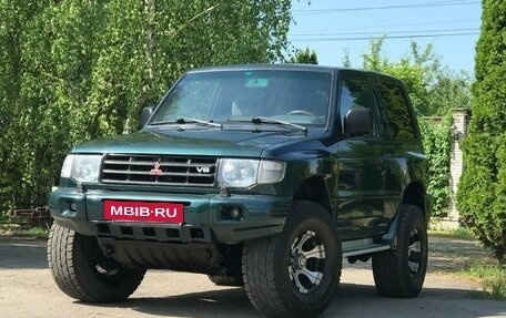 Mitsubishi Pajero III рестайлинг, 1998 год, 885 000 рублей, 2 фотография