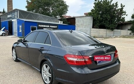 Mercedes-Benz E-Класс, 2012 год, 1 670 000 рублей, 5 фотография