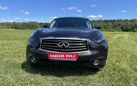 Infiniti QX70, 2015 год, 3 450 000 рублей, 2 фотография