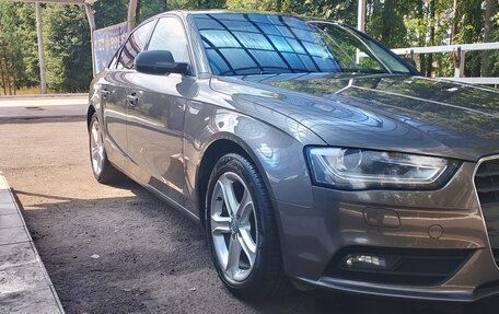 Audi A4, 2015 год, 1 665 000 рублей, 2 фотография