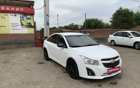 Chevrolet Cruze II, 2013 год, 800 000 рублей, 1 фотография