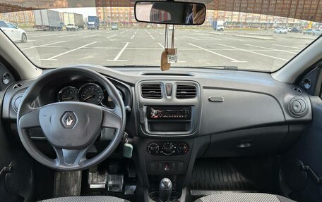 Renault Logan II, 2018 год, 890 000 рублей, 9 фотография