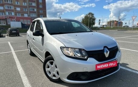 Renault Logan II, 2018 год, 890 000 рублей, 3 фотография